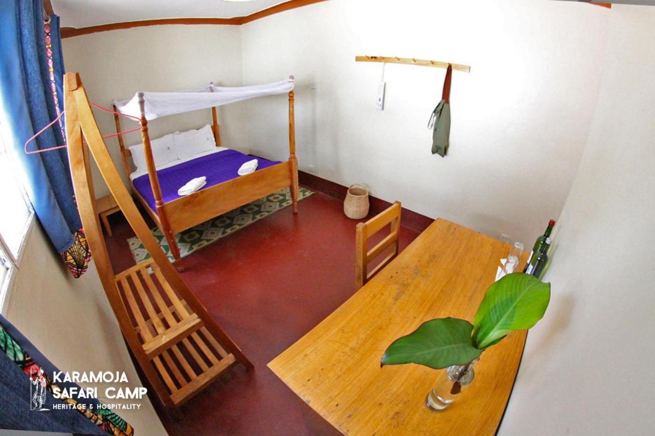 Moroto Kara-Tunga Safari Camp Bed & Breakfast エクステリア 写真